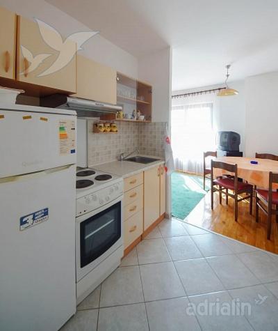 Simper Apartment Драмал Екстериор снимка