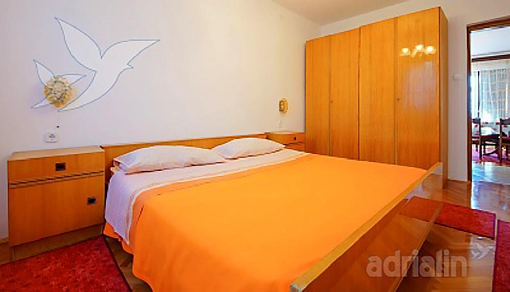 Simper Apartment Драмал Екстериор снимка