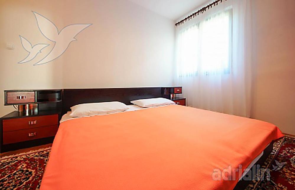 Simper Apartment Драмал Екстериор снимка