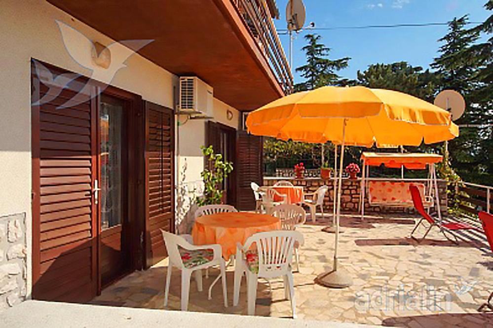 Simper Apartment Драмал Екстериор снимка